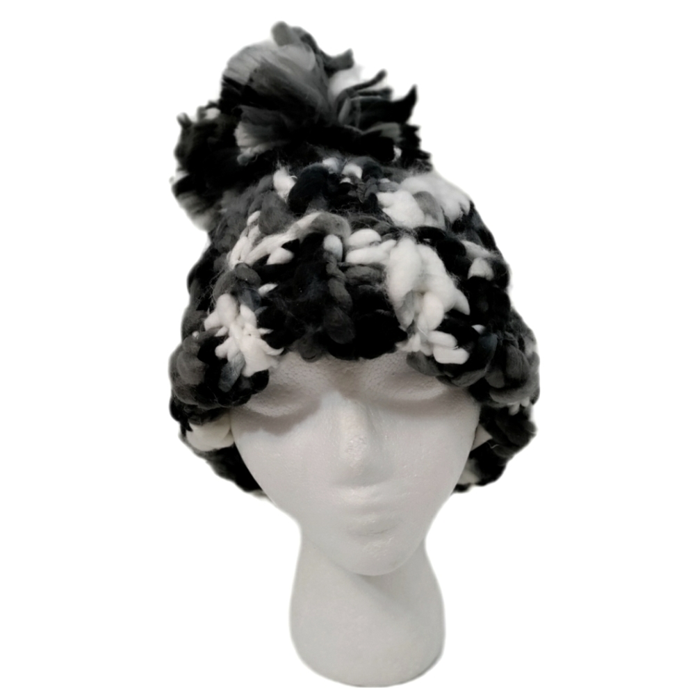 Thick Spun Big Knit Tassle Beanie Gray Black White